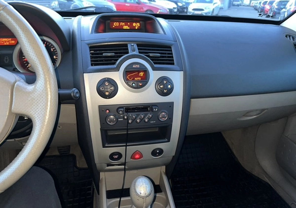 Renault Megane cena 9000 przebieg: 241253, rok produkcji 2003 z Łomianki małe 154